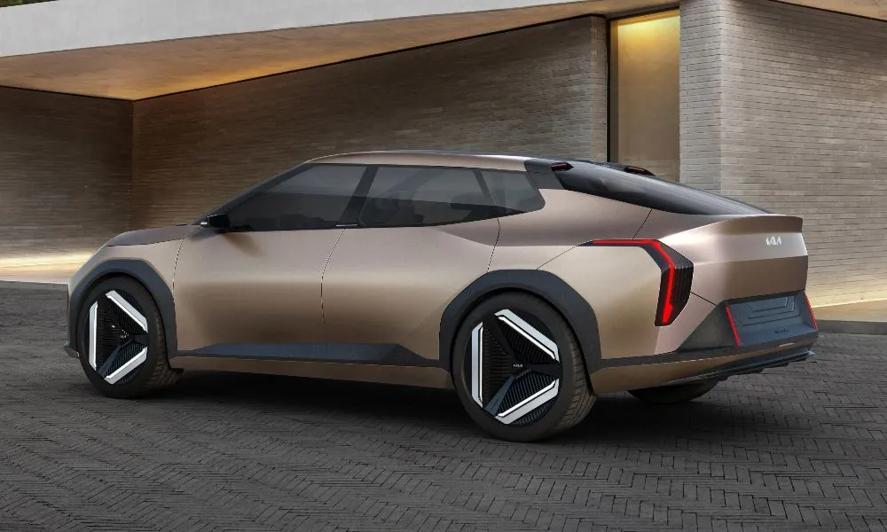 Kia's Compact Electric SUV To Challenge Tata Nexon.ev in 2025 Existing Details.