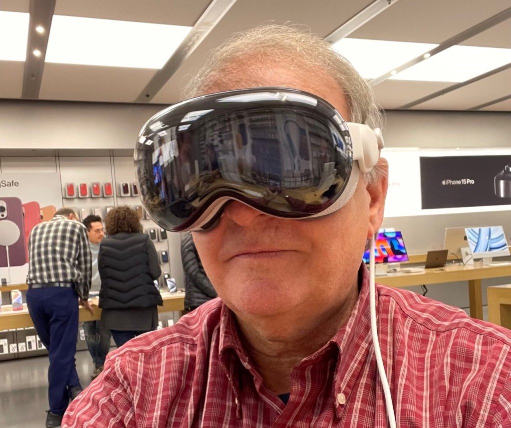 Apple Vision Pro Review