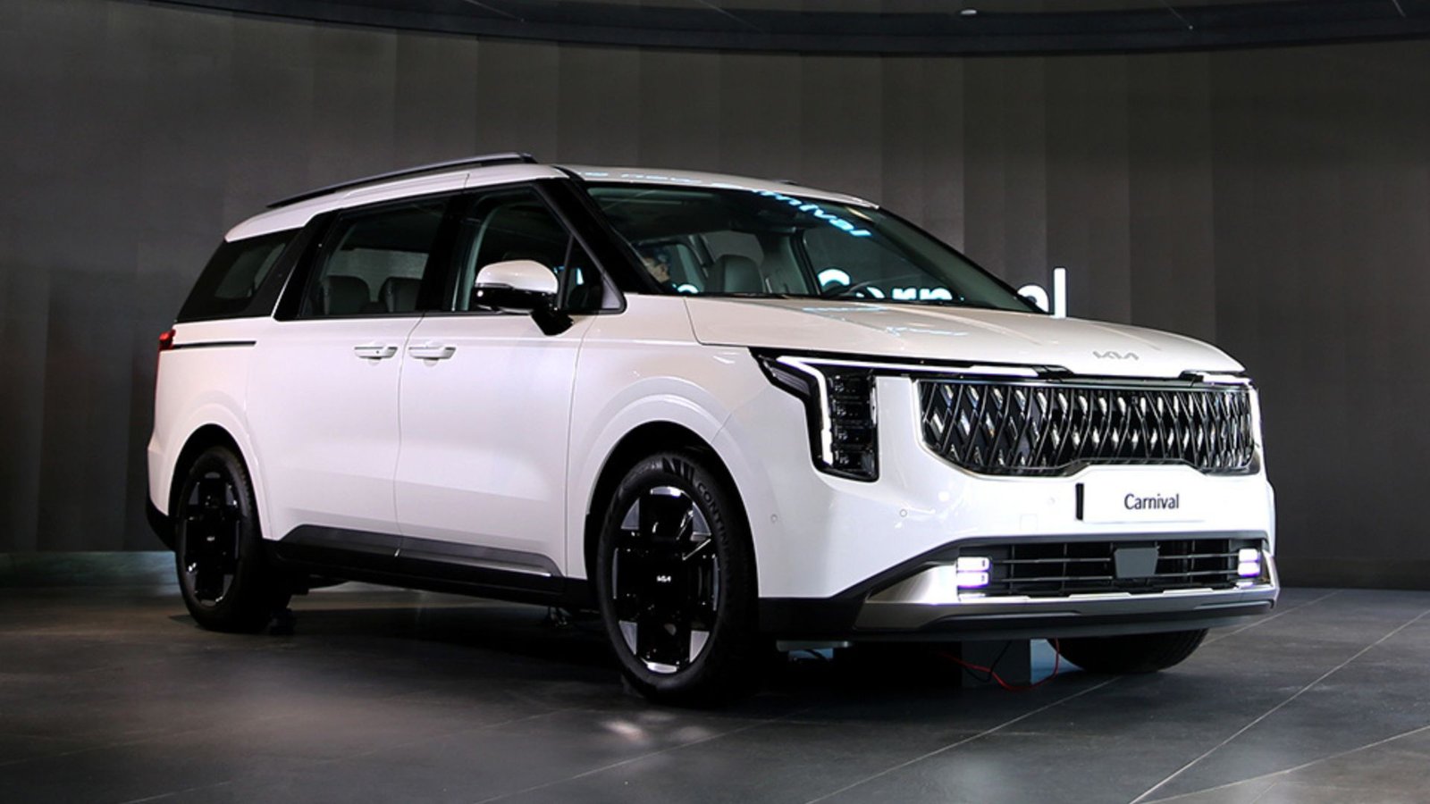 Kia Carnival facelift