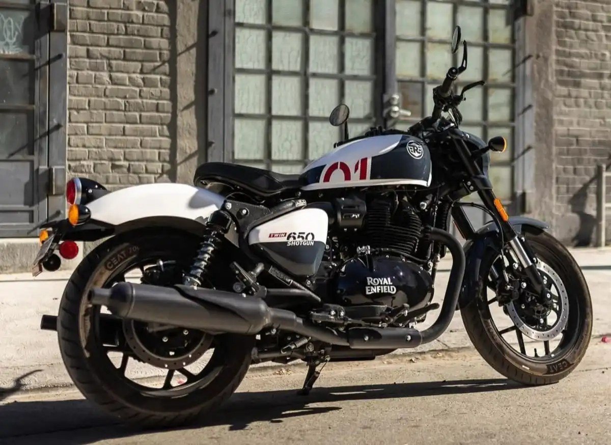 Royal Enfield Shotgun 650