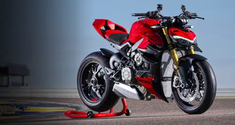 ducati streetfighter v4